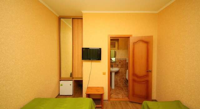 Гостиница on Turgeneva 172a Анапа-11